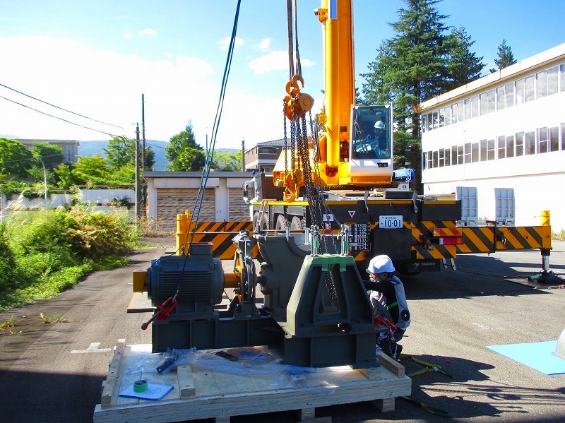 LINE_ALBUM_祐興業　作業風景　等_231230_48